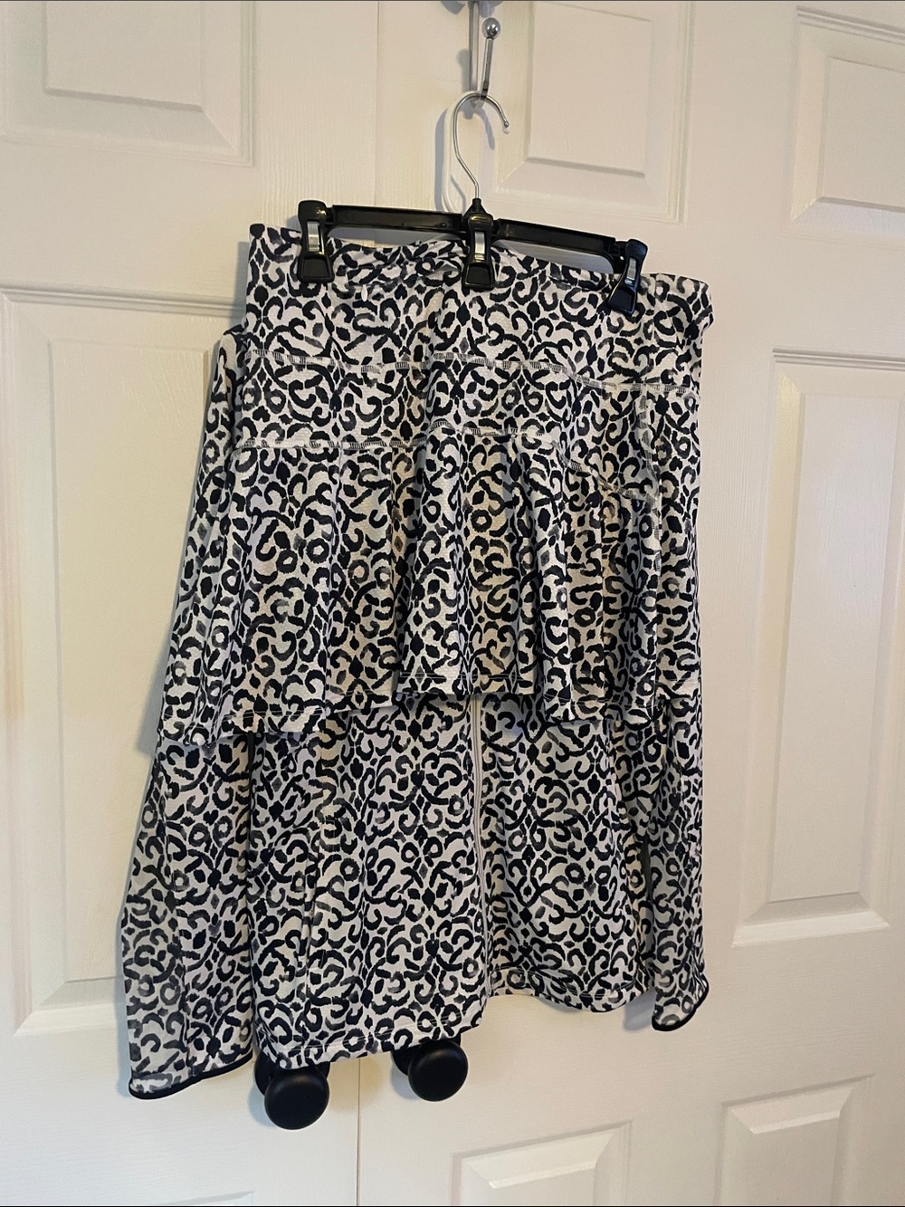 Gottex Black and White Tiered Printed Skirt